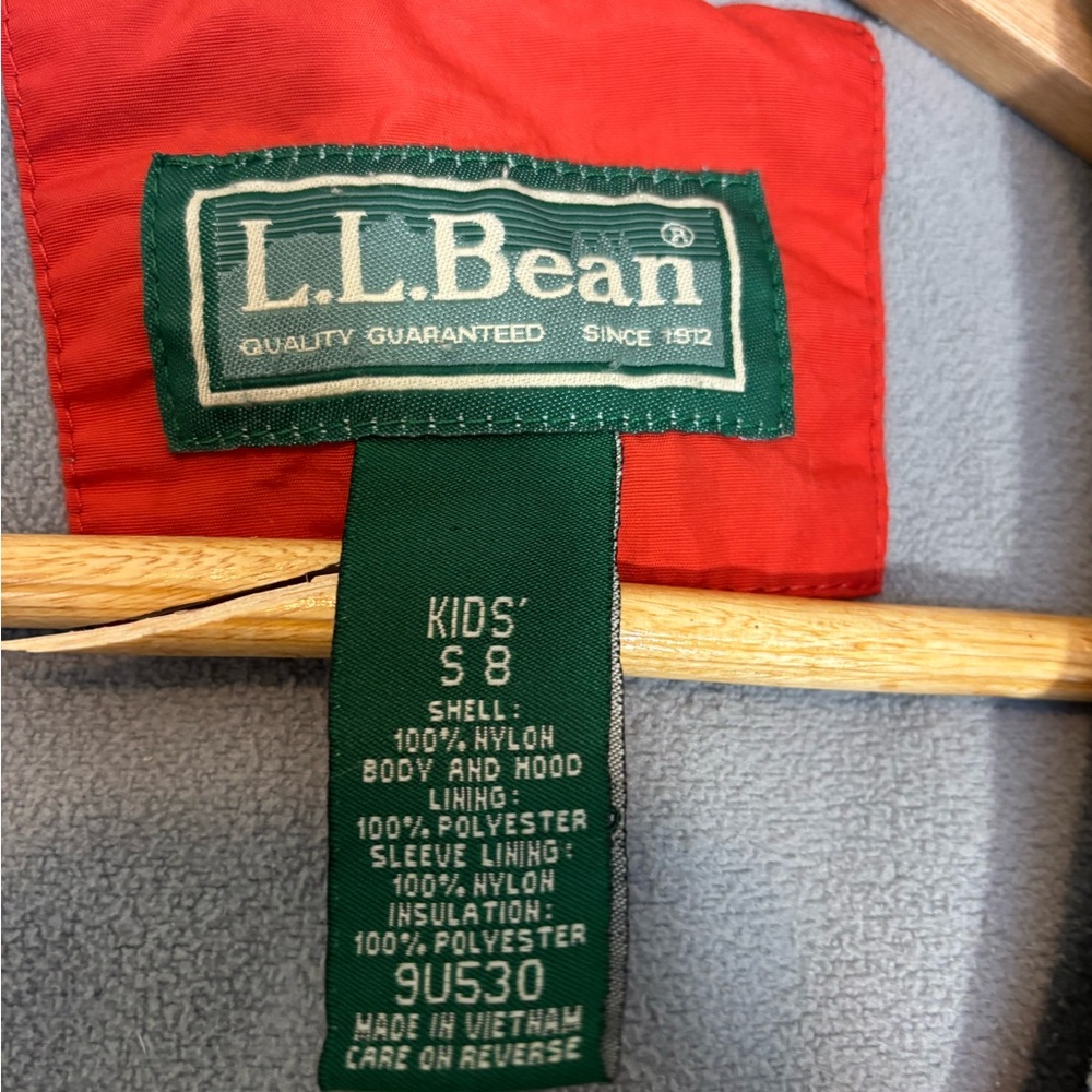 L.L. Bean Kids Vibrant Red Puffer Jacket - Picture 2 of 2